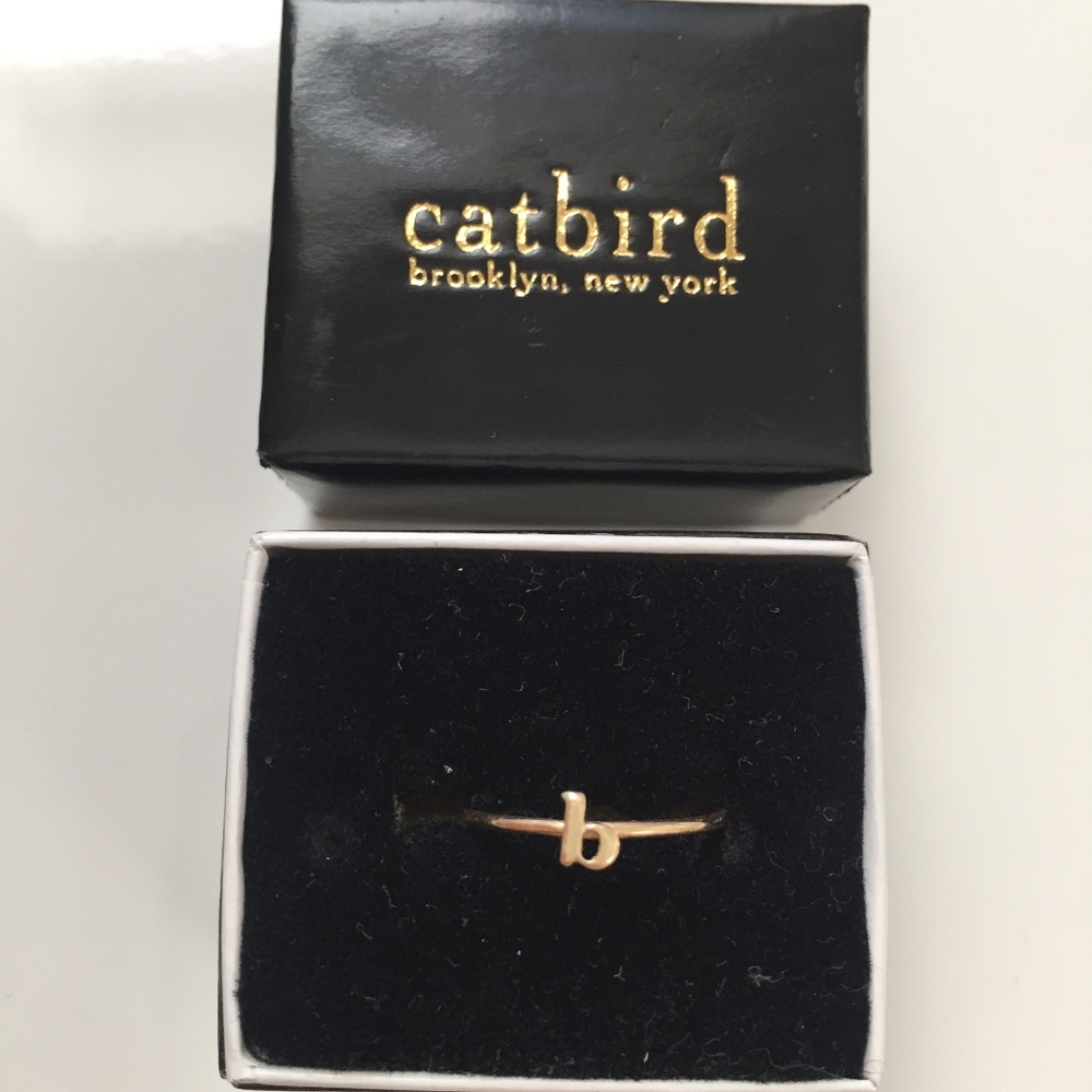 catbird nyc, alphabet b ring, yellow gold size 4.5
